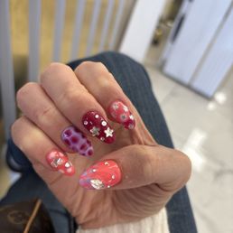 Nails Nails