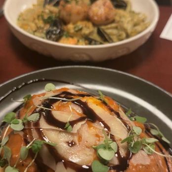 Common Restaurant  - Chicken Caprese - Cocktail Bars Near Me - Savannah, Georgia