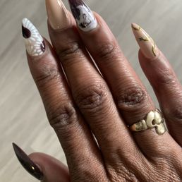 Gel S with nail art