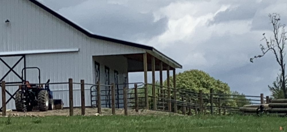 Zuriel Stables - equestrian in Gravette, AR