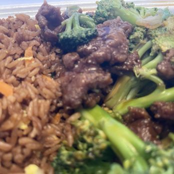 Chopsticks House - Beef and broccoli Beef Broccoli - Chinese Near Me - Rock Island, Illinois Chopsticks House - Beef and broccoli Beef Broccoli - Chinese Near Me - Rock Island, Illinois