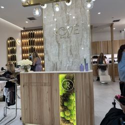 Rové Salon