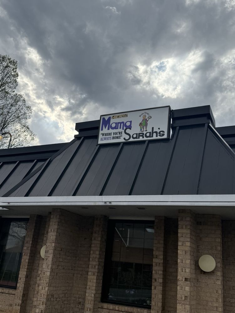 Mama Sarah's Logo
