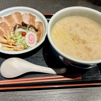 らーめん山頭火 旭川本店 - Updated December 2025 - 36 Photos & 10