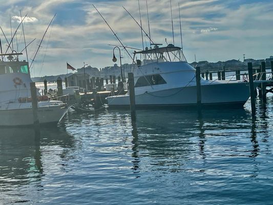 Angler Restaurant & Bar by null