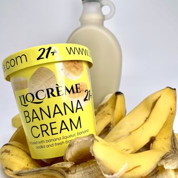 Liqcreme - a container of banana cream next to a bunch of bananas - Ice Cream & Frozen Yogurt Near Me - Aurora, Colorado Liqcreme - a container of banana cream next to a bunch of bananas - Ice Cream & Frozen Yogurt Near Me - Aurora, Colorado