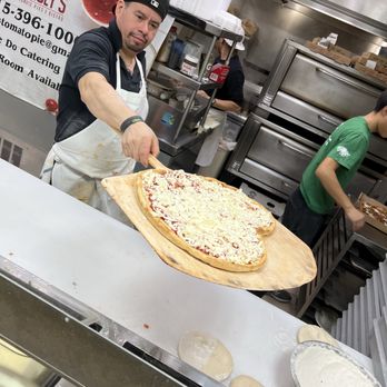 Jersey's Tomato Pie & Bistro - Guillermo at the ready Valentine Pizza - Italian Near Me - Southampton, Pennsylvania Jersey's Tomato Pie & Bistro - Guillermo at the ready Valentine Pizza - Italian Near Me - Southampton, Pennsylvania