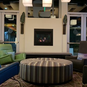 Aloft by Marriott Tempe - Cozy fireplace in bar - Hotels Near Me - Tempe, Arizona