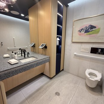 Capital One Lounge - Airport Lounges Near Me - Denver, Colorado Capital One Lounge - Airport Lounges Near Me - Denver, Colorado