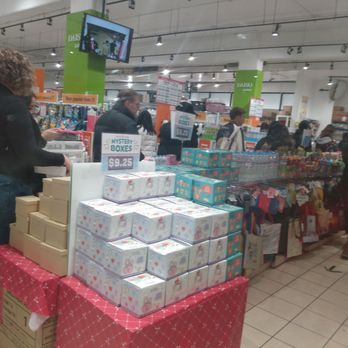 Daiso - Department Stores Near Me - San Francisco, California