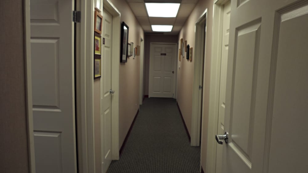 YUEHUI XIA ACUPUNCTURE Updated July 2024 26 Photos 1111 Grand Ave