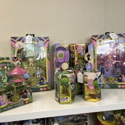 Kelly's Resale and Collectibles - Wicked collectibles.