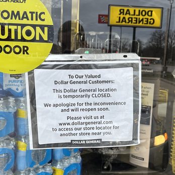 Dollar General - front door - Grocery Near Me - Paducah, Kentucky Dollar General - front door - Grocery Near Me - Paducah, Kentucky