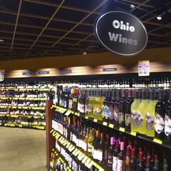 Acme Fresh Market - Excellent wine selection - from Ohio to around the world