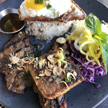 Dzo Viet Eatery - Garlic Rice with Caramelized Pork Chops - Vietnamese Near Me - Toronto, Ontario
