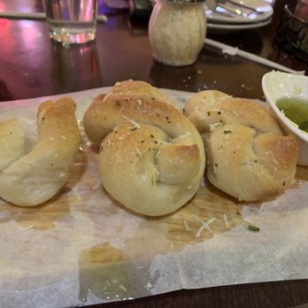 Noli's Vite - Free table bread - Pizza Near Me - New Braunfels, Texas Noli's Vite - Free table bread - Pizza Near Me - New Braunfels, Texas