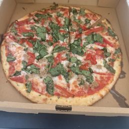 Pizza w/ roasted red peppers, spinach, and sausage