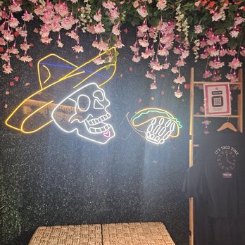 Urbano - Photo drop - Mexican Near Me - Alexandria, Virginia Urbano - Photo drop - Mexican Near Me - Alexandria, Virginia