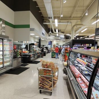 Publix - Inside. Fruit/produce, deli, and bakery. - Grocery Near Me - Atlanta, Georgia Publix - Inside. Fruit/produce, deli, and bakery. - Grocery Near Me - Atlanta, Georgia