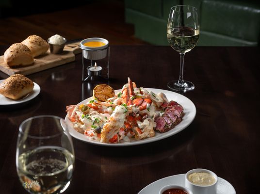 TENDER steakhouse + lounge by null