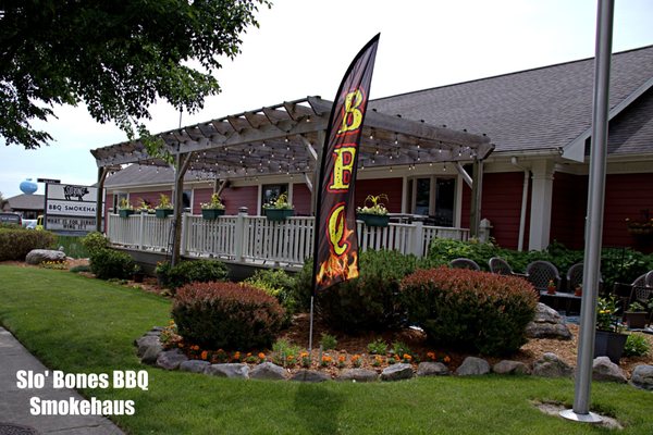Slo' Bones BBQ Smokehaus by null