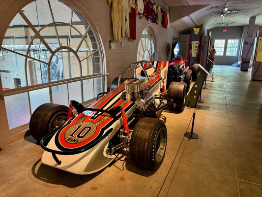 Saratoga Automobile Museum by null