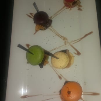 Cosy - Macaron au foie gras poellé. - Restaurants Near Me - Colomiers, 31
