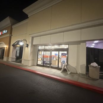 FedEx Office Print & Ship Center - Printing Services Near Me - Orange, California