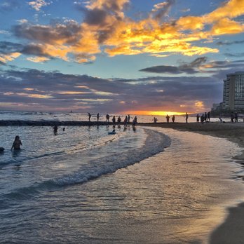 Waikiki Beach - Waikiki Sunset on the first day I landed - Beaches Near Me
