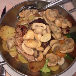 Zur Loreley - 3 filet sampler...pork and beef loin filets with mushrooms, potatoes, and veggies