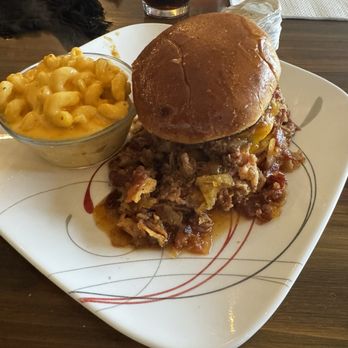 Untamed Chef - Burger - Personal Chefs Near Me - Peoria, Illinois