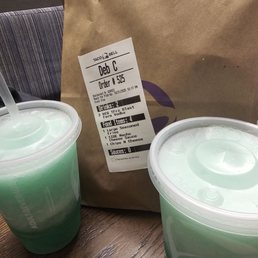 We got appetizers. Nacho fries and Chips and cheese, and of course boozy Baja Blasts.
