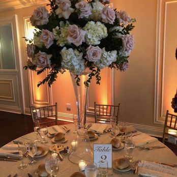 Flowers By Brian - Centerpiece - Florists Near Me - Mineola, New York
