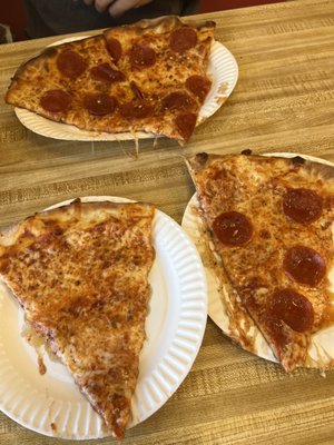 Mack's Pizza by null