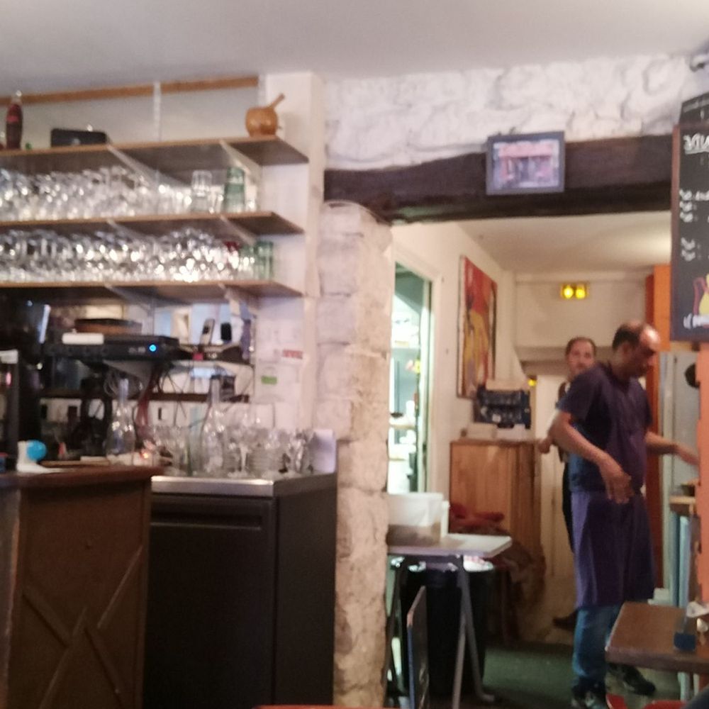 La Cave Gourmande - Interior - Bistros Near Me - Paris, 75