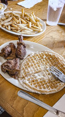 Roscoe's Chicken and Waffles by null
