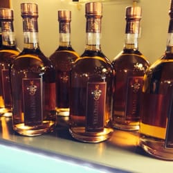 Nino's - Grappa Villaprato van Berta