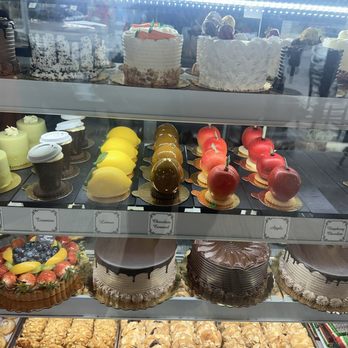 IL Fornaio Bakery - Bakeries Near Me - Astoria, New York IL Fornaio Bakery - Bakeries Near Me - Astoria, New York