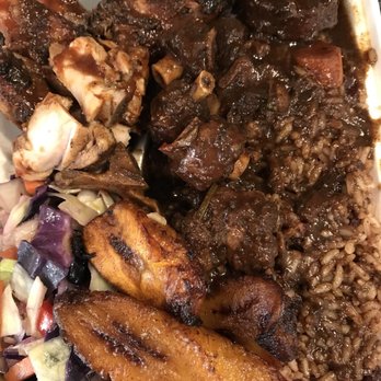 Quidleys Delight - Jerk chicken and Oxtails with plantains and cabbage - Caribbean Near Me - Charlotte, North Carolina Quidleys Delight - Jerk chicken and Oxtails with plantains and cabbage - Caribbean Near Me - Charlotte, North Carolina