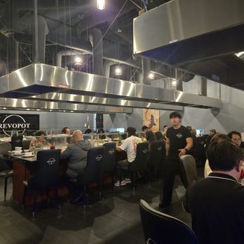 Revopot - Ambiance and food conveyor - Chinese Near Me - San Jose, California