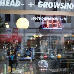 Galactic Head & Grow-Shop
