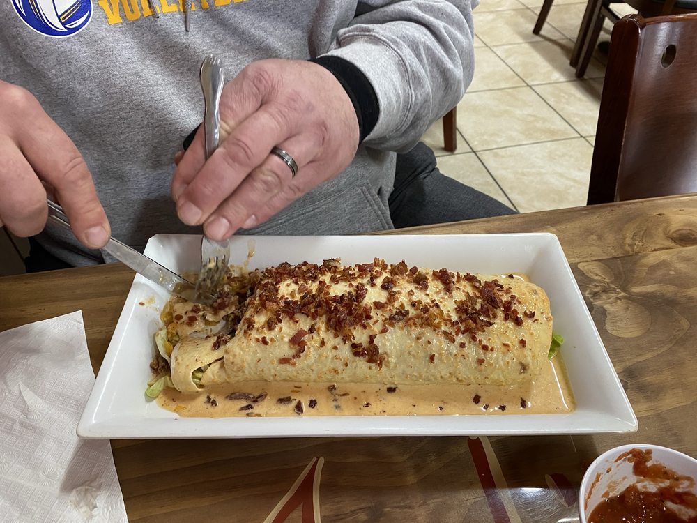 El Jalisco Grill & Bar Logo