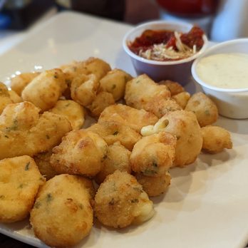 Champps Americana - Wisconsin Cheese Curds - American Near Me - Brookfield, Wisconsin