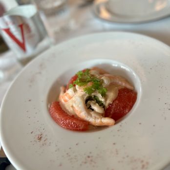 L'Alsace - Avocado with shrimp. Skip - Brasseries Near Me - Paris, 75