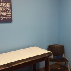 Fast Pace Health Urgent Care - Crossville - Children's Exam Room
