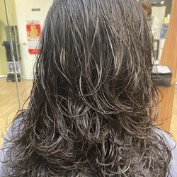 Lili Beauty Salon