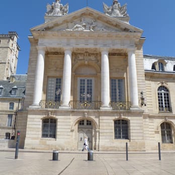 Place de la Libération - Public Plazas Near Me