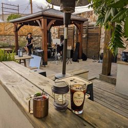 Papa Doble - Outdoor seating