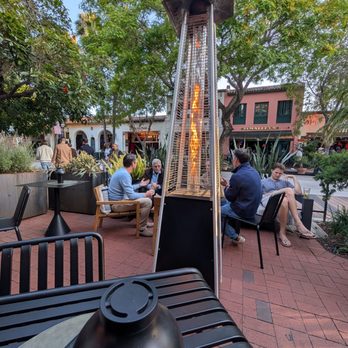 Dusk Bar - Cocktail Bars Near Me - Santa Barbara, California Dusk Bar - Cocktail Bars Near Me - Santa Barbara, California