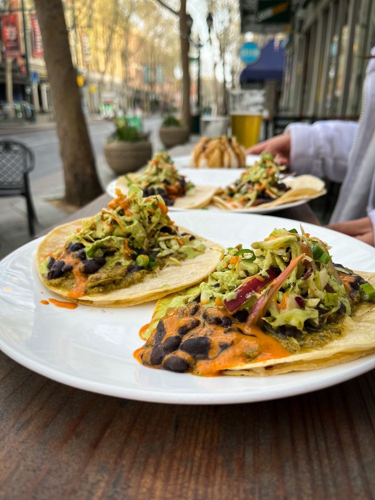 Social spots from Good Karma Fine Ales Food HiFi